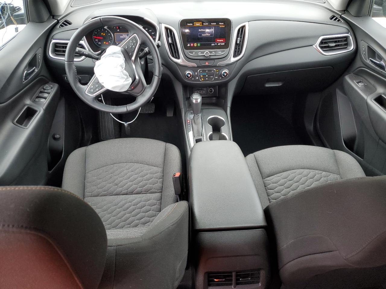 2GNAXLEX8K6199033 2019 Chevrolet Equinox Lt