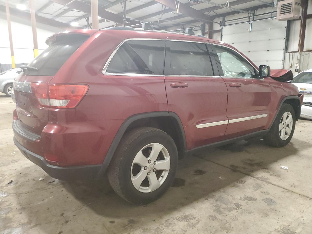 1C4RJFAG2CC287864 2012 Jeep Grand Cherokee Laredo