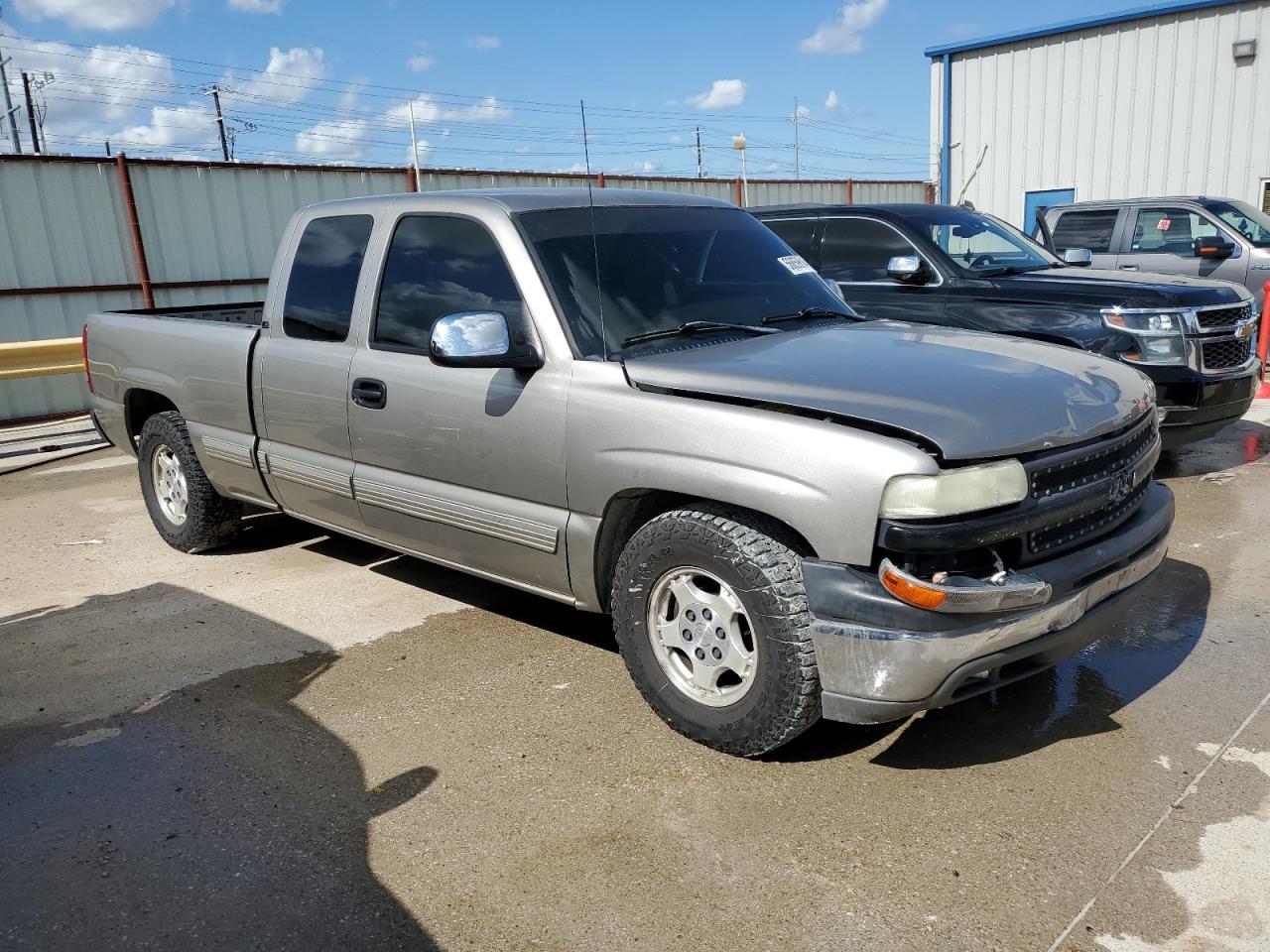 2GCEC19T8X1158052 1999 Chevrolet Silverado C1500