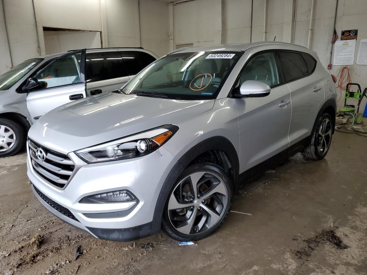 2016 Hyundai Tucson Limited vin: KM8J33A29GU162639