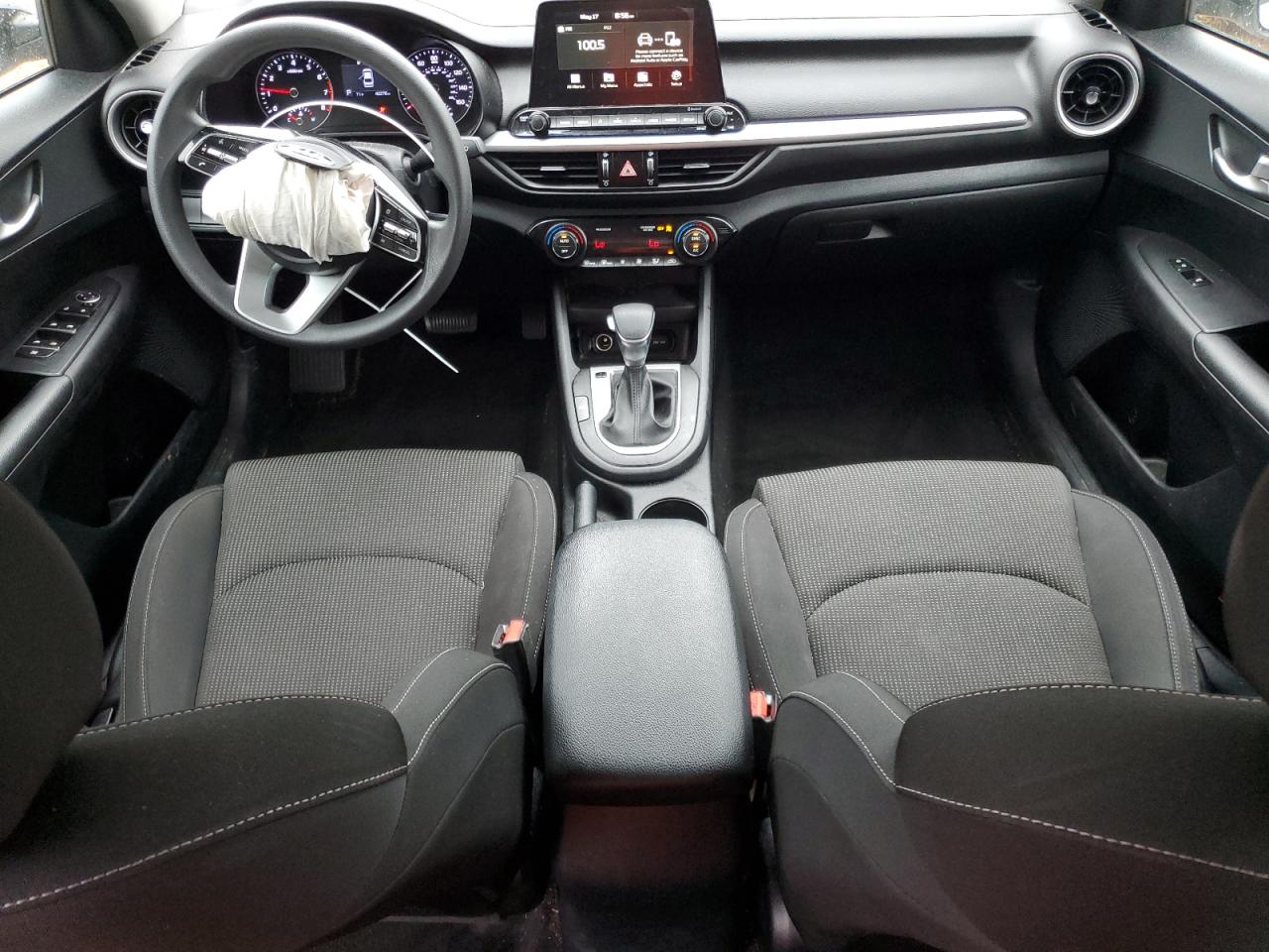 3KPF24AD5KE132761 2019 Kia Forte Fe