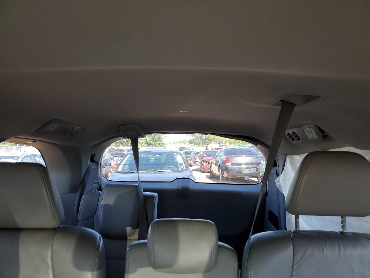 5FNRL5H62CB047475 2012 Honda Odyssey Exl