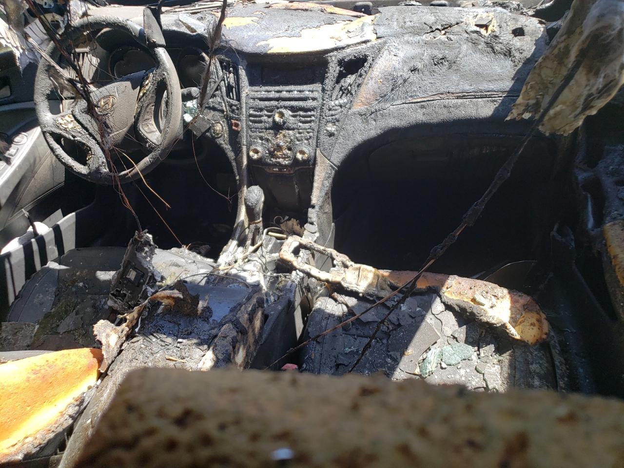 5NPEC4AC4BH107460 2011 Hyundai Sonata Se