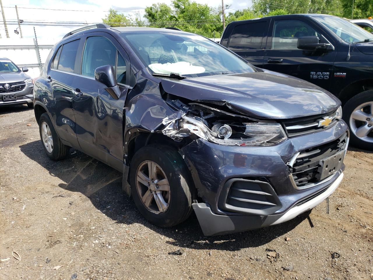 3GNCJPSB2JL154822 2018 Chevrolet Trax 1Lt