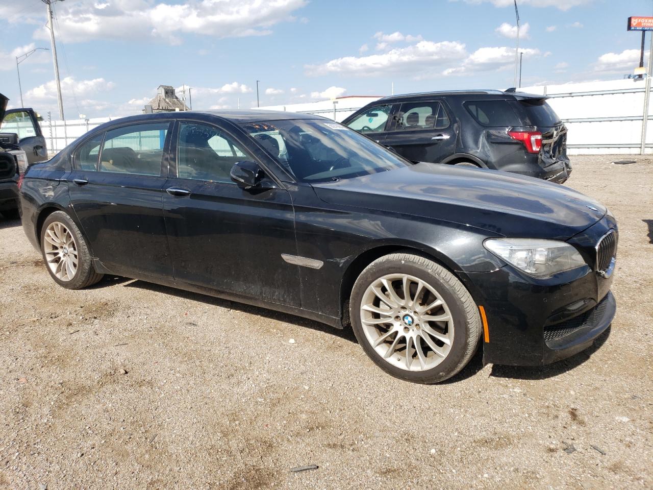 WBAYF4C59DD128037 2013 BMW 740 Lxi