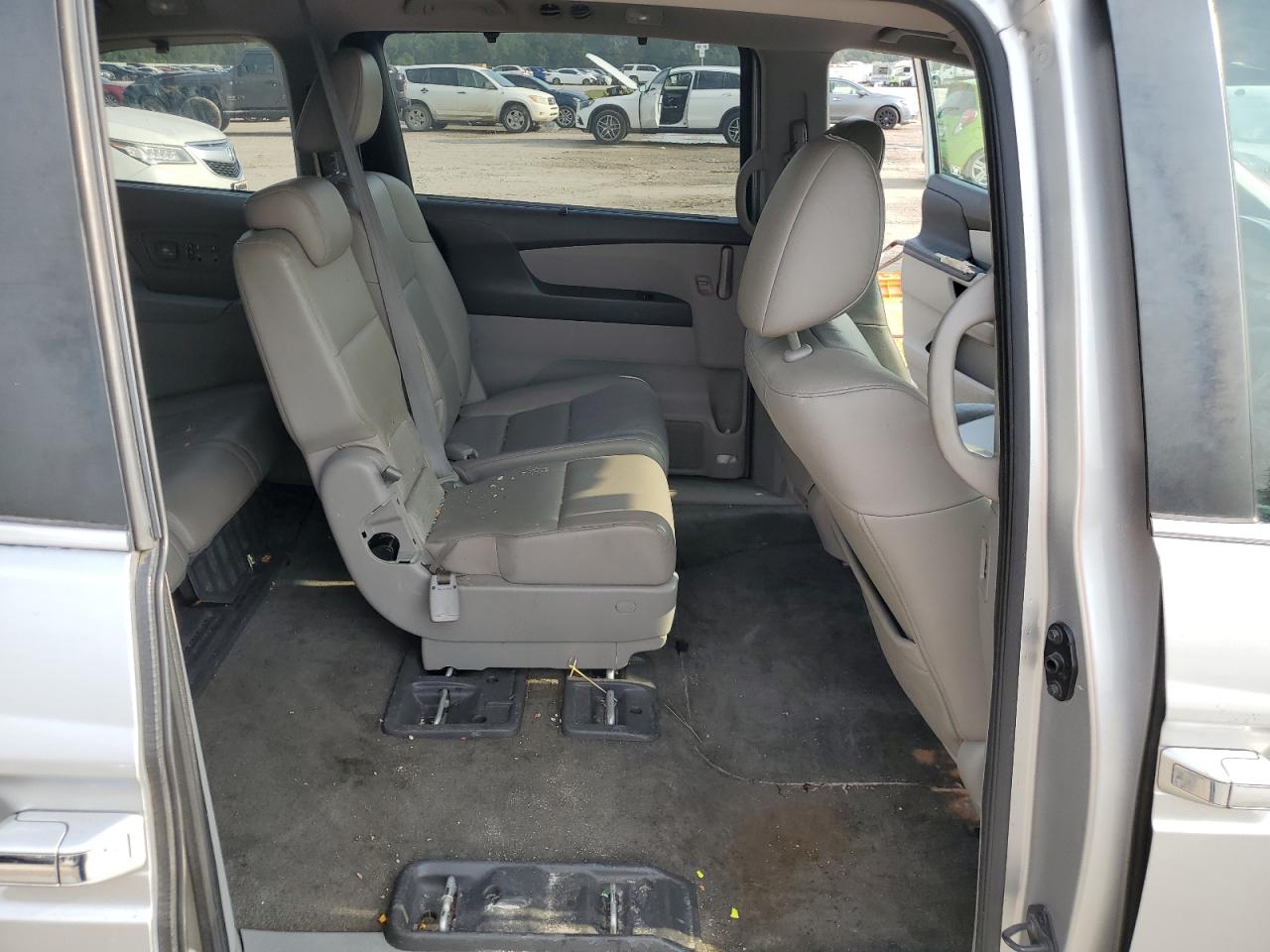 5FNRL5H61CB032112 2012 Honda Odyssey Exl