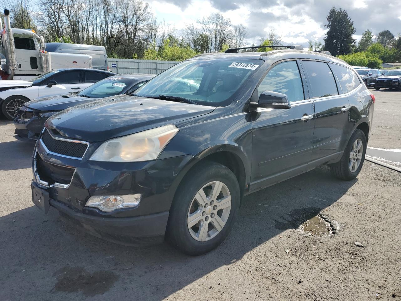 1GNKVGED1BJ138004 2011 Chevrolet Traverse Lt