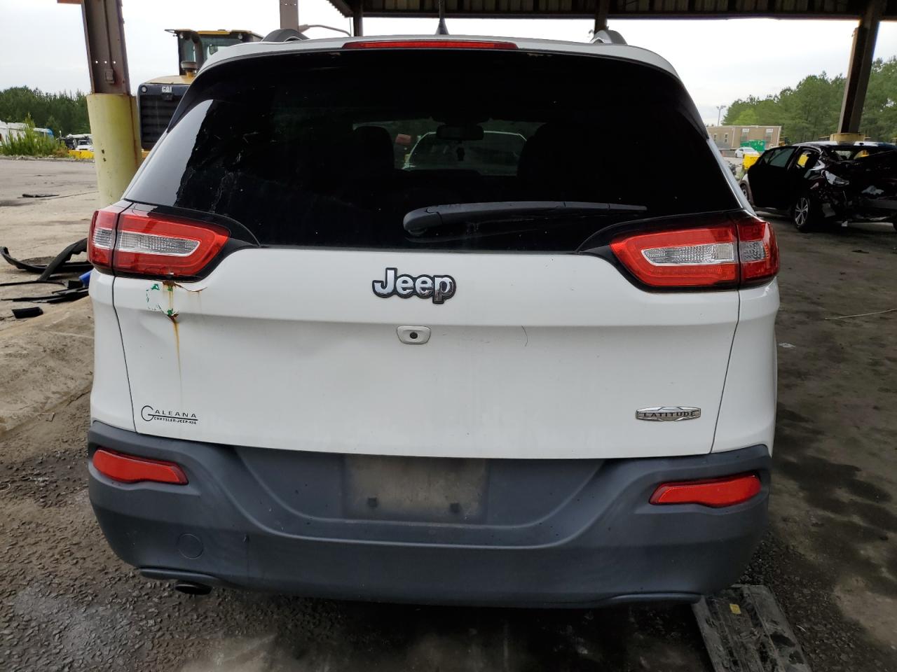 1C4PJLCB3JD560700 2018 Jeep Cherokee Latitude
