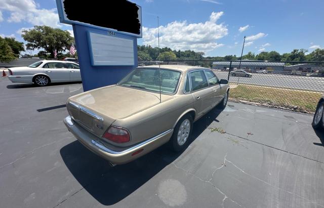 SAJDA14C8YLF13200 2000 Jaguar Xj8