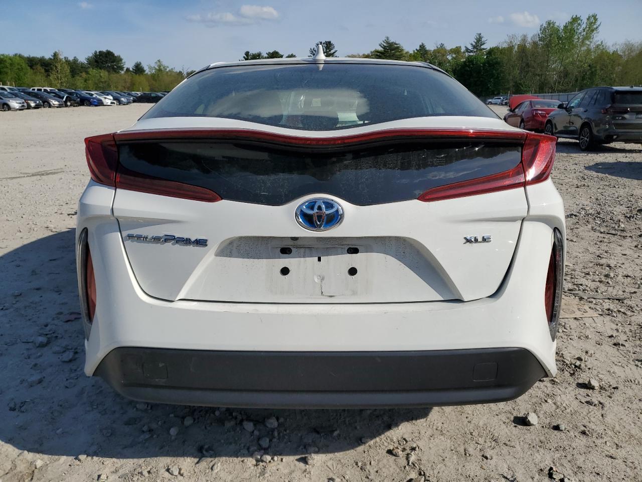 JTDKAMFPXM3179590 2021 Toyota Prius Prime Le