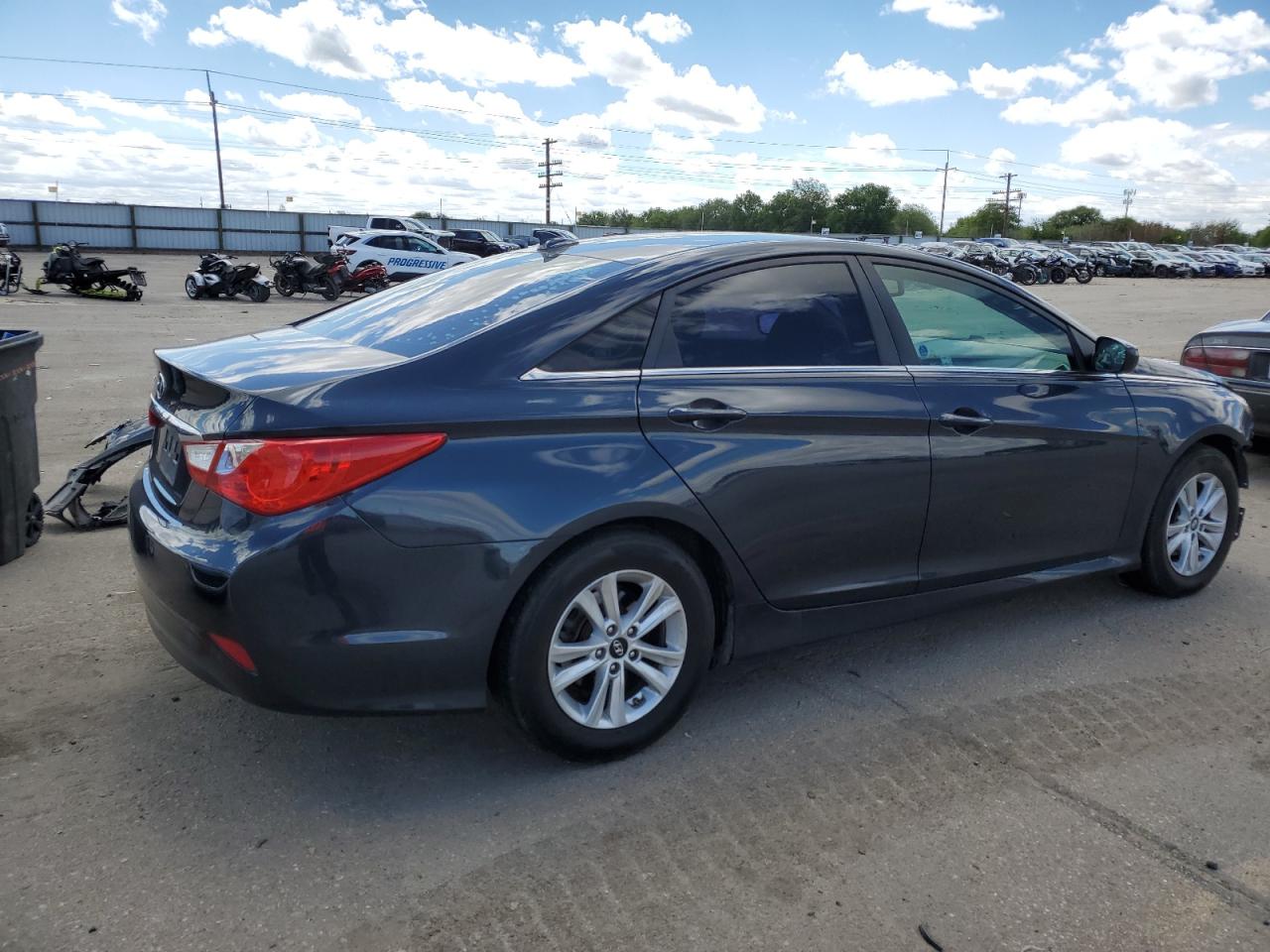 5NPEB4AC2EH876630 2014 Hyundai Sonata Gls