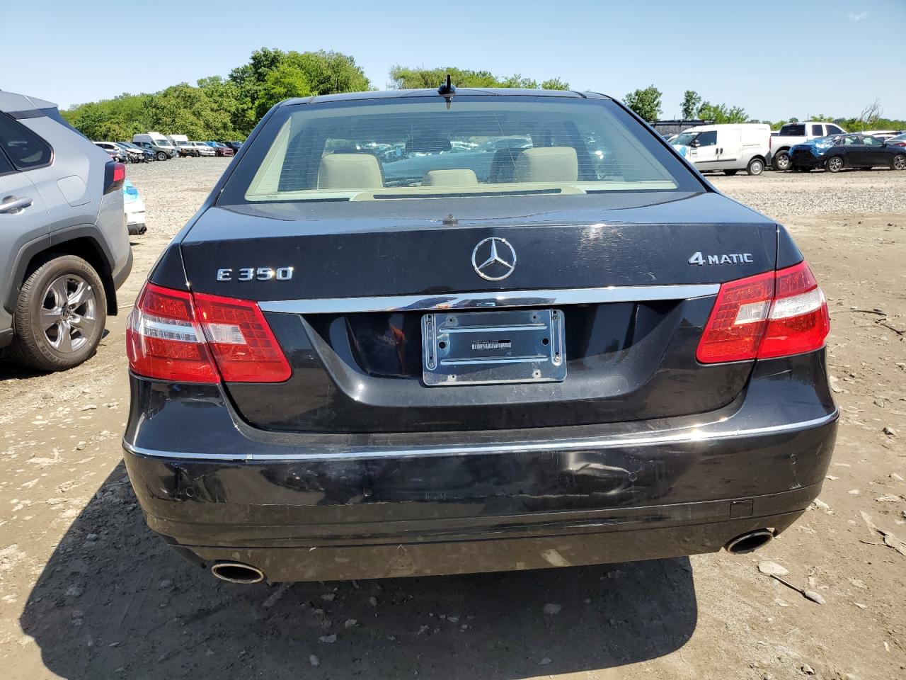 WDDHF8HB9AA206652 2010 Mercedes-Benz E 350 4Matic