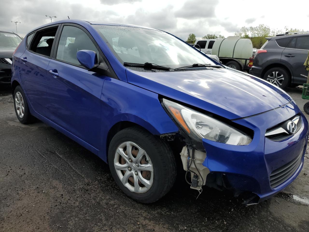 KMHCT5AE0DU102582 2013 Hyundai Accent Gls