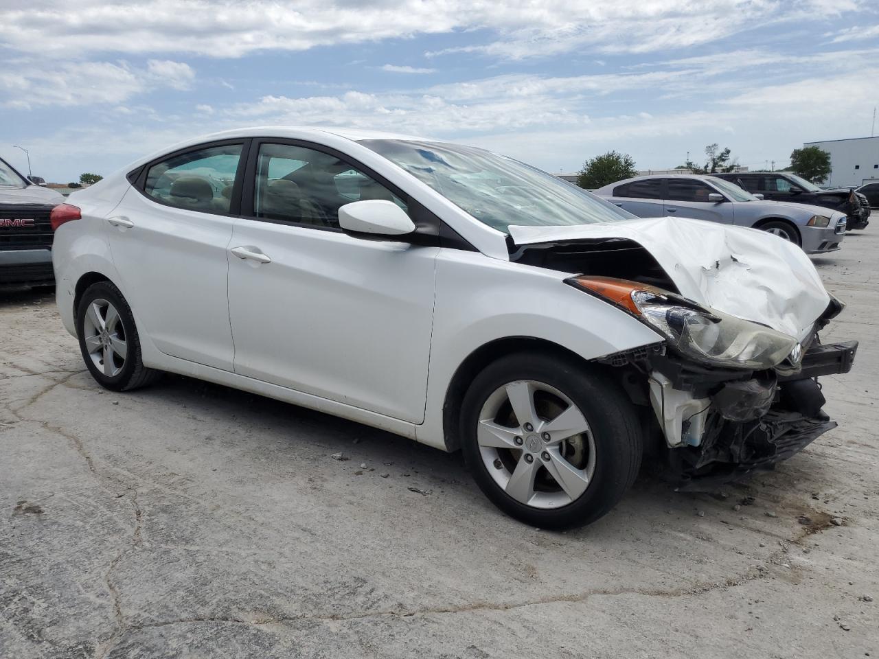 5NPDH4AE7DH372407 2013 Hyundai Elantra Gls