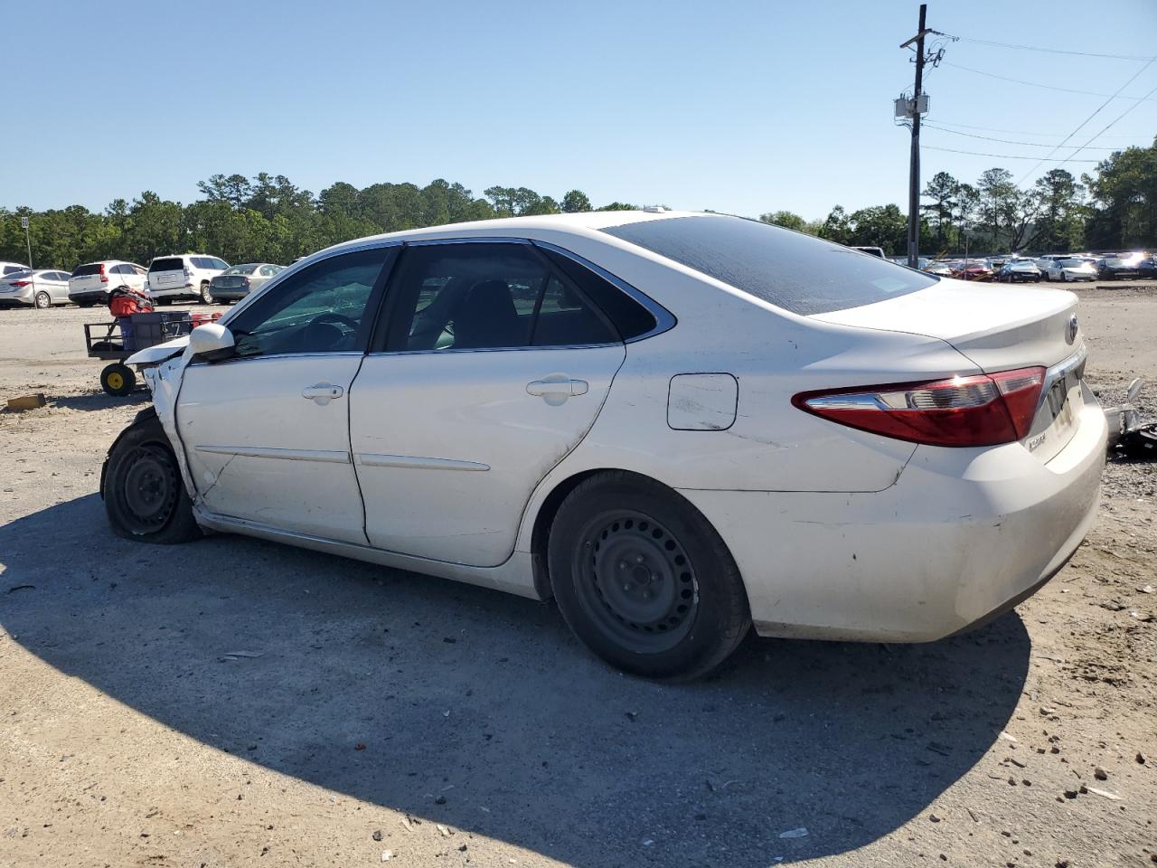 2015 Toyota Camry Le vin: 4T1BF1FK7FU114175