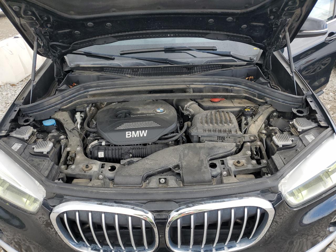 WBXHT3Z30H4A53865 2017 BMW X1 xDrive28I