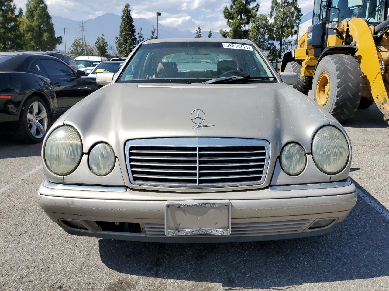 WDBJF70H4XA916183 1999 Mercedes-Benz E 430