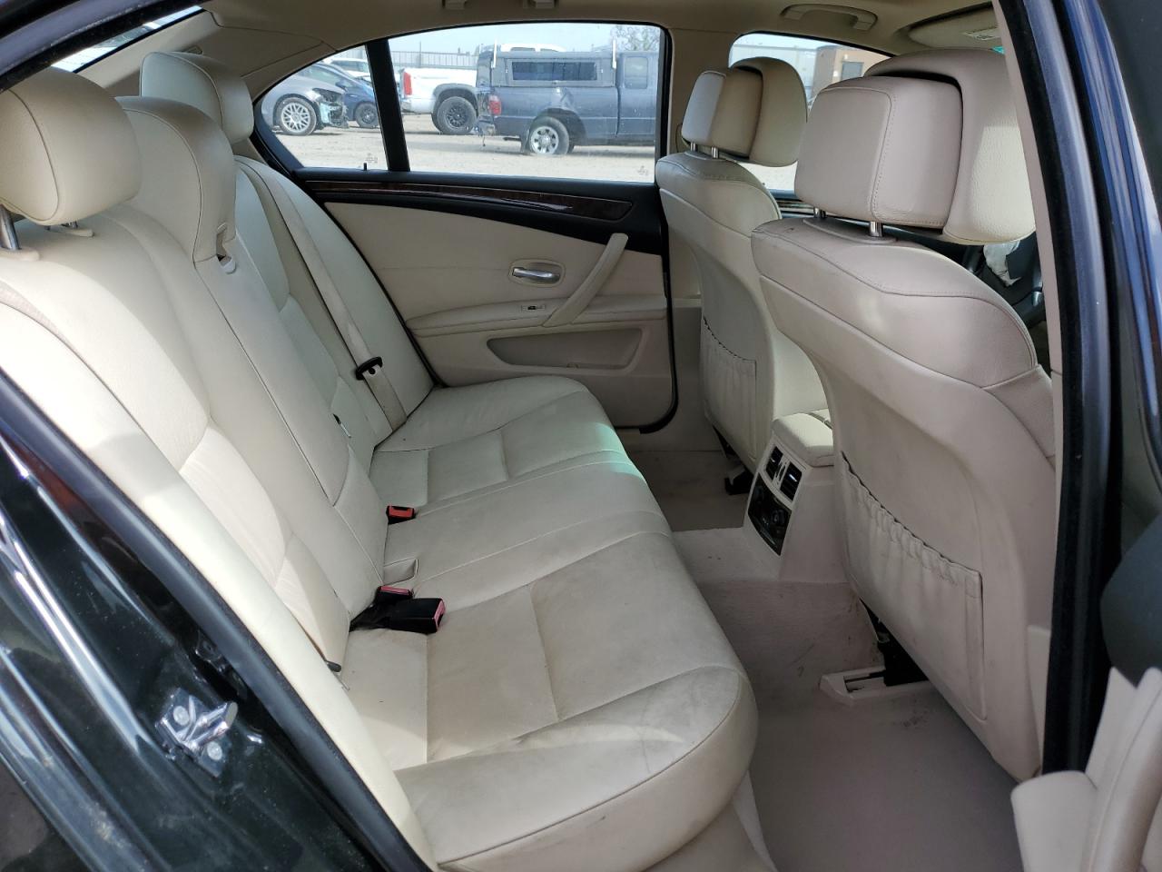 WBANU53568CT10062 2008 BMW 528 I