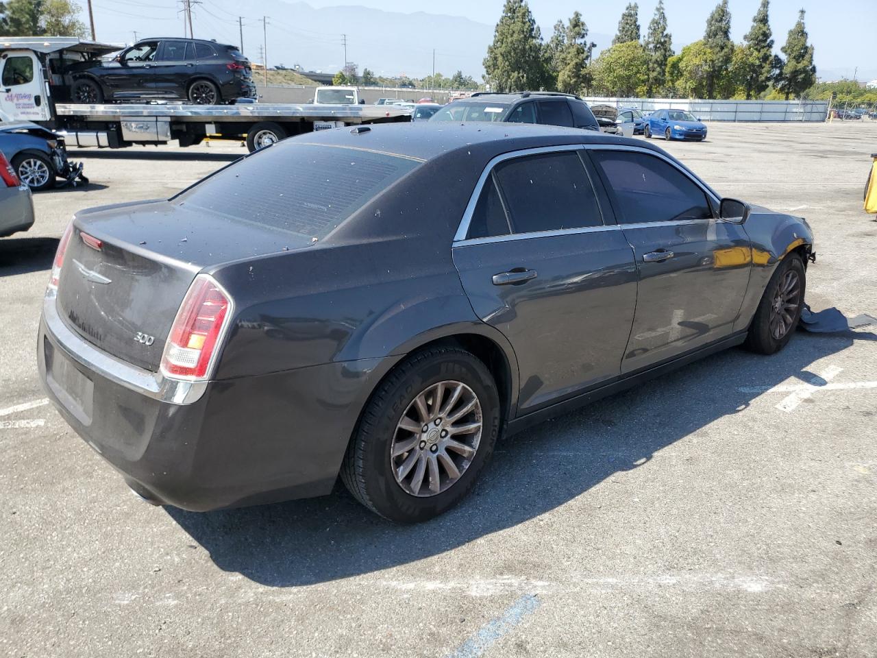 2013 Chrysler 300 vin: 2C3CCAAG8DH569190