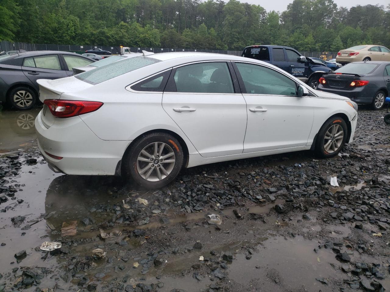 5NPE24AF0FH238064 2015 Hyundai Sonata Se