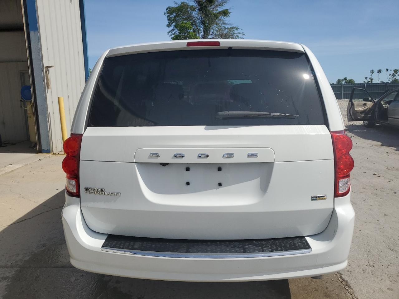 2C4RDGBG3HR867005 2017 Dodge Grand Caravan Se