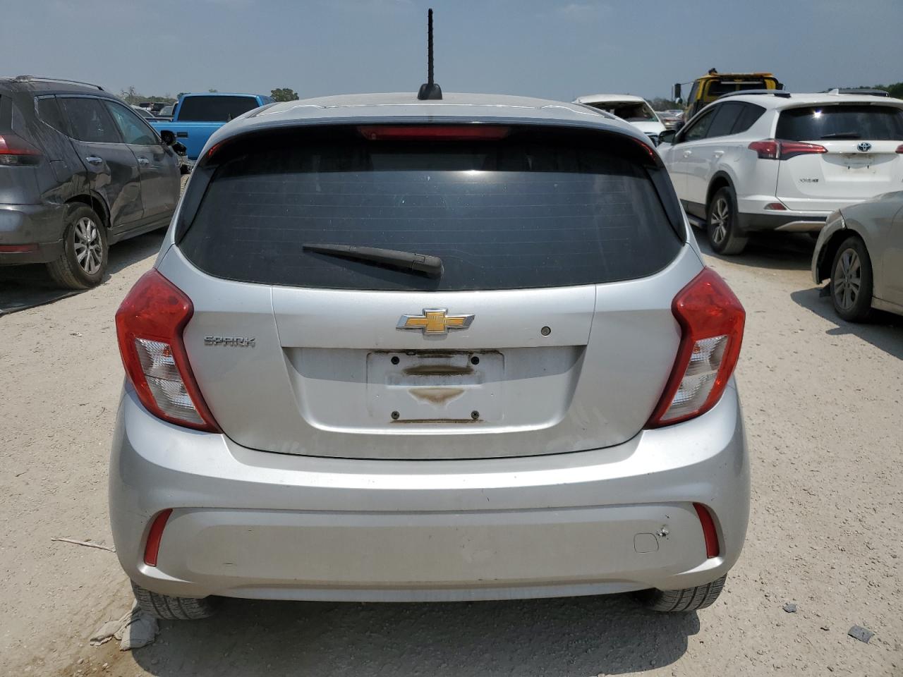 KL8CB6SA9KC813329 2019 Chevrolet Spark Ls