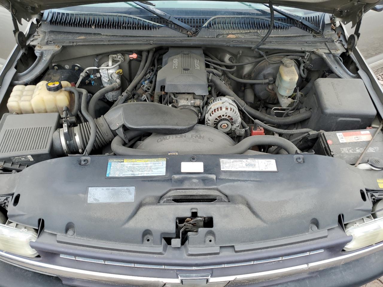 1GCEK19T9YE256154 2000 Chevrolet Silverado K1500