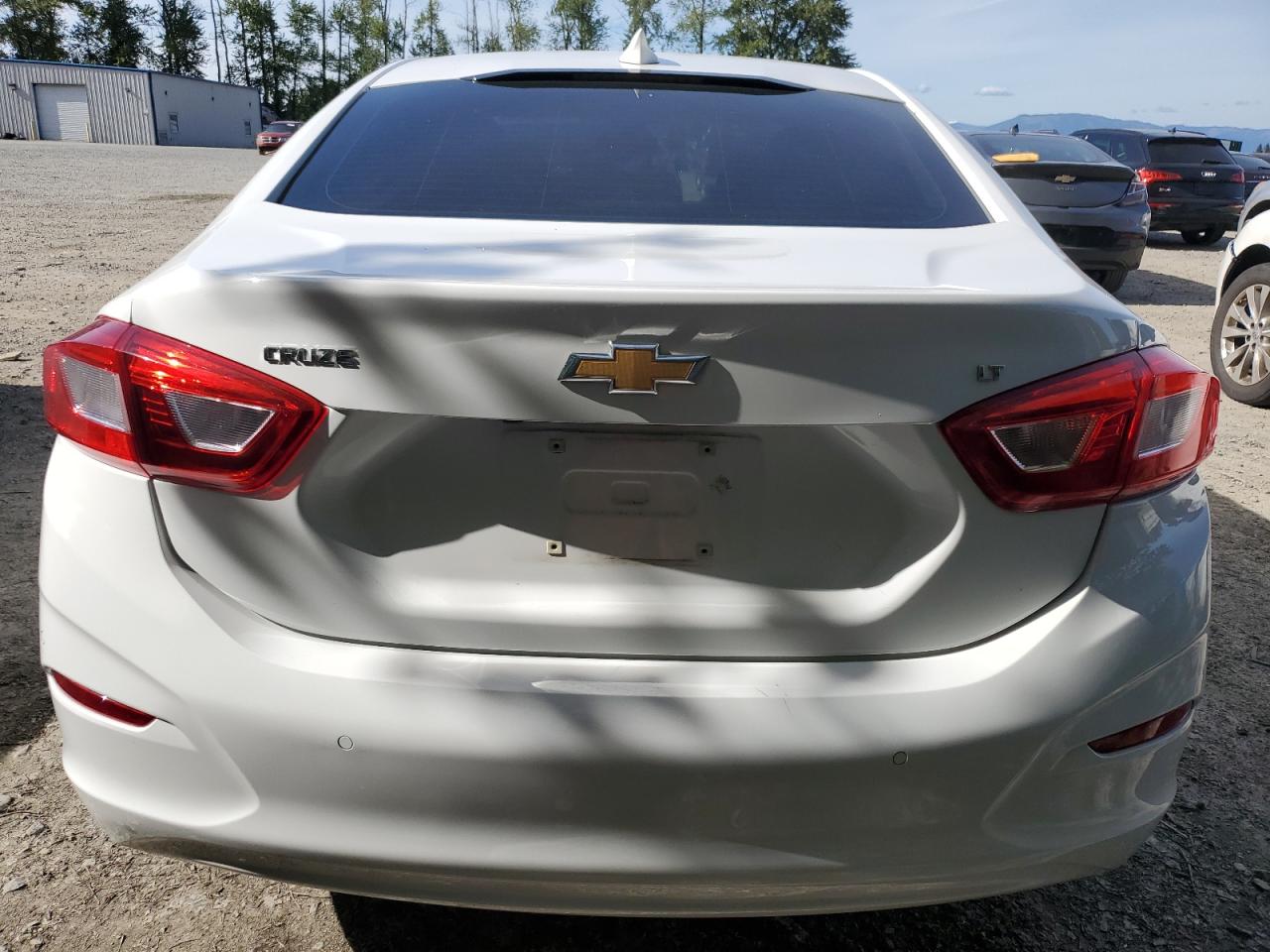 3G1BE5SM1HS567550 2017 Chevrolet Cruze Lt