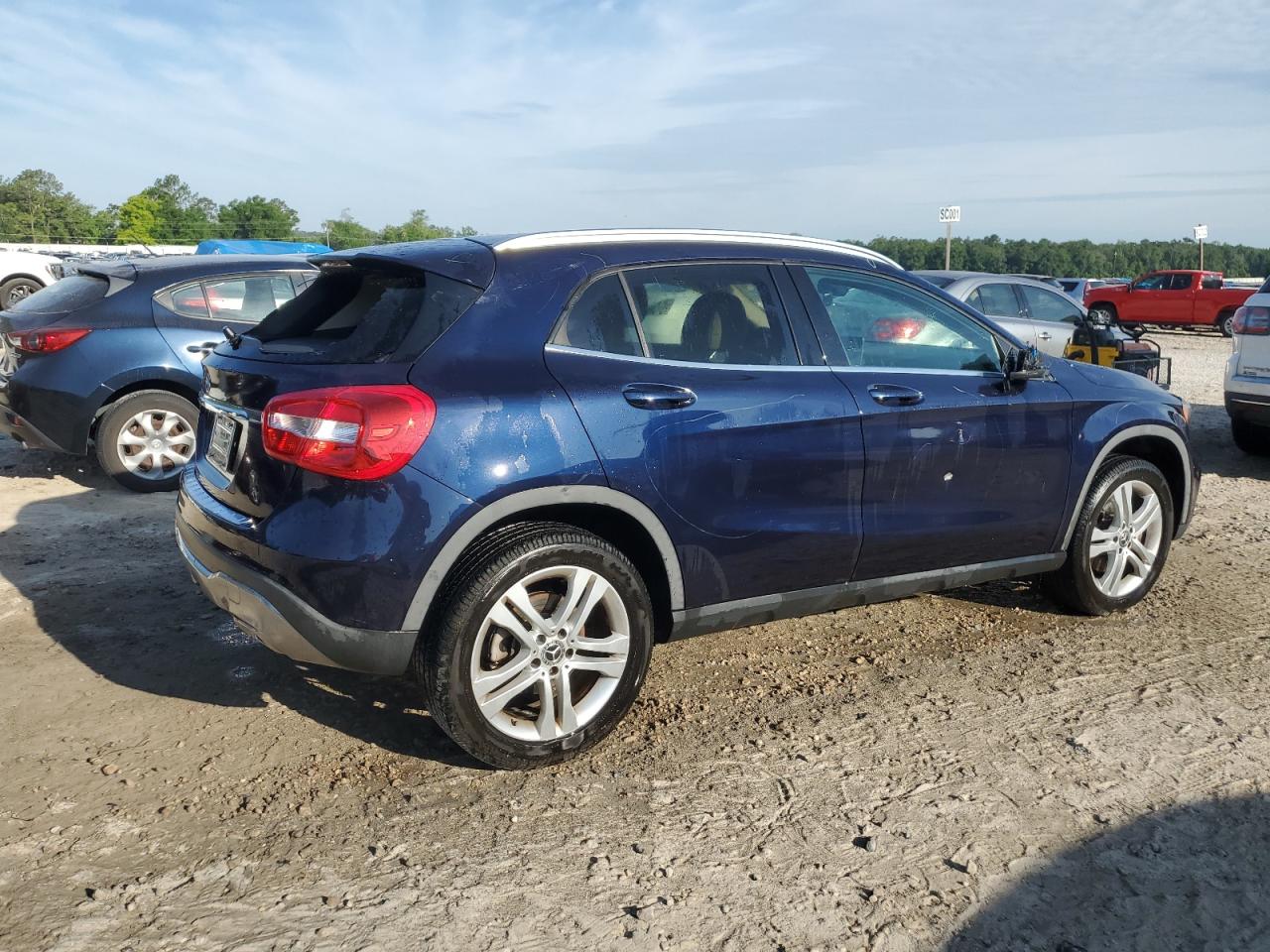 WDCTG4EBXJJ497428 2018 Mercedes-Benz Gla 250