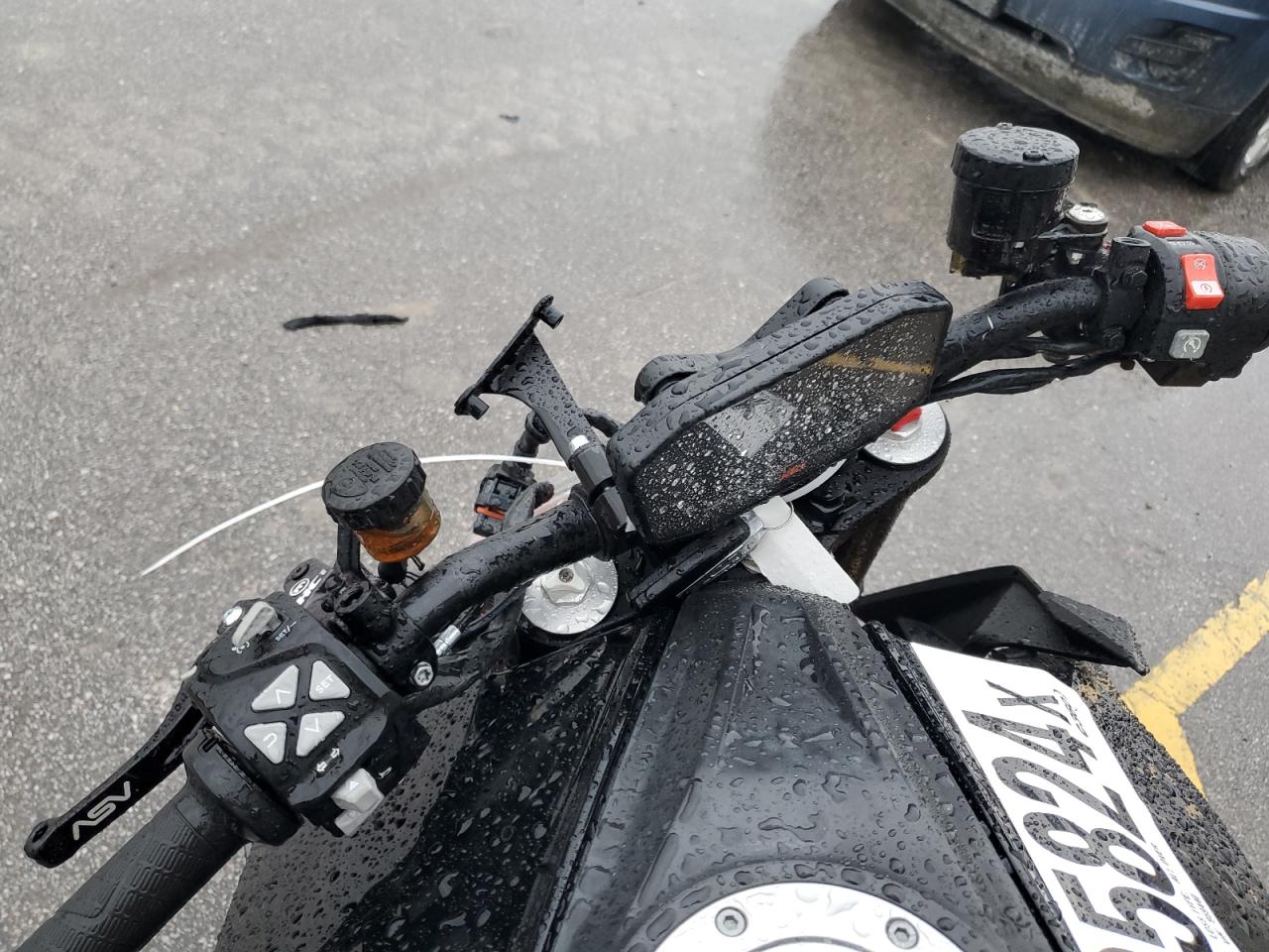 VBKV39401HM959440 2017 Ktm 1290 Super Duke R