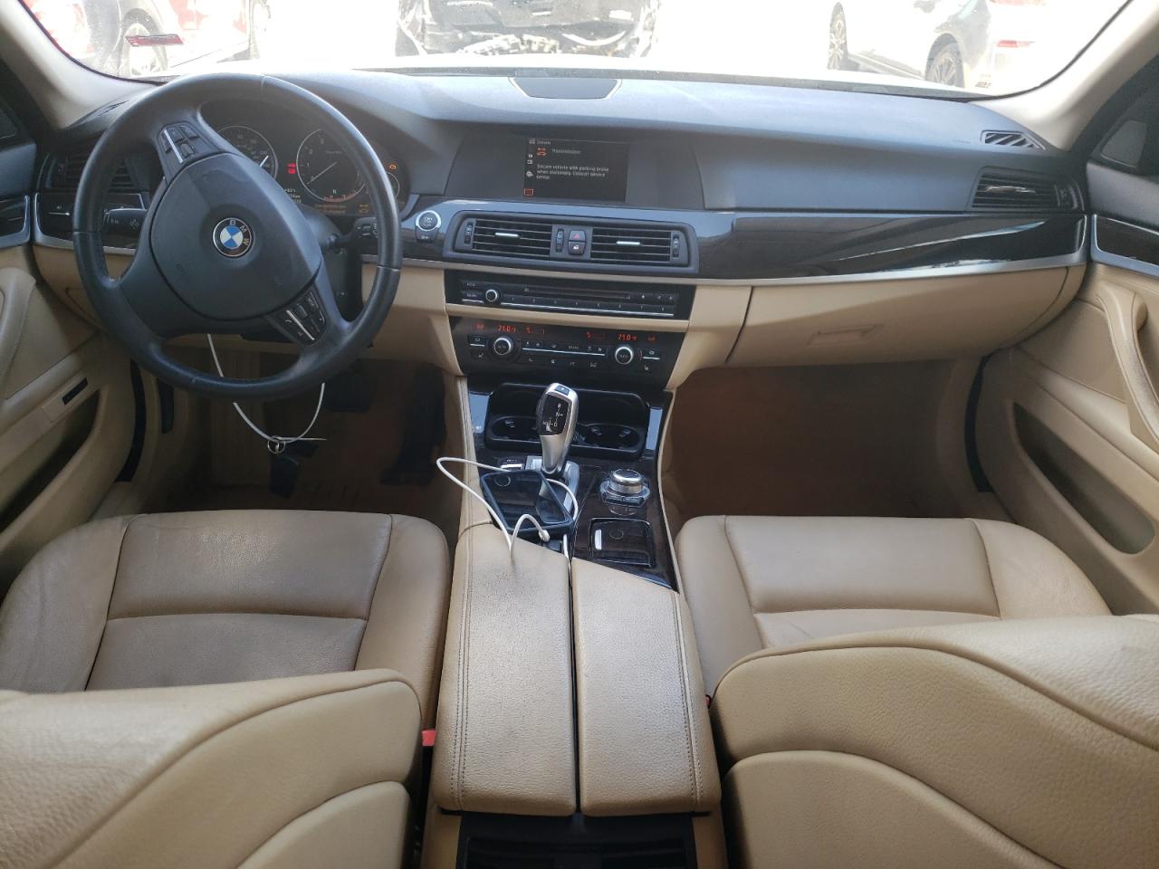 WBAXH5C56DDW12887 2013 BMW 528 Xi