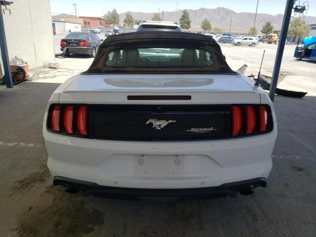 2018 Ford Mustang VIN: 1FATP8UH6J5142435 Lot: 54908104