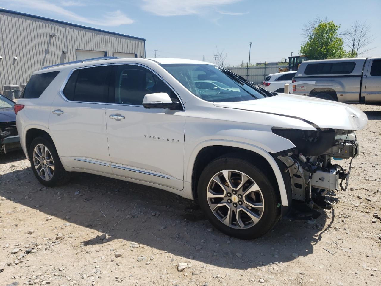 1GNEVKKW1LJ118326 2020 Chevrolet Traverse Premier