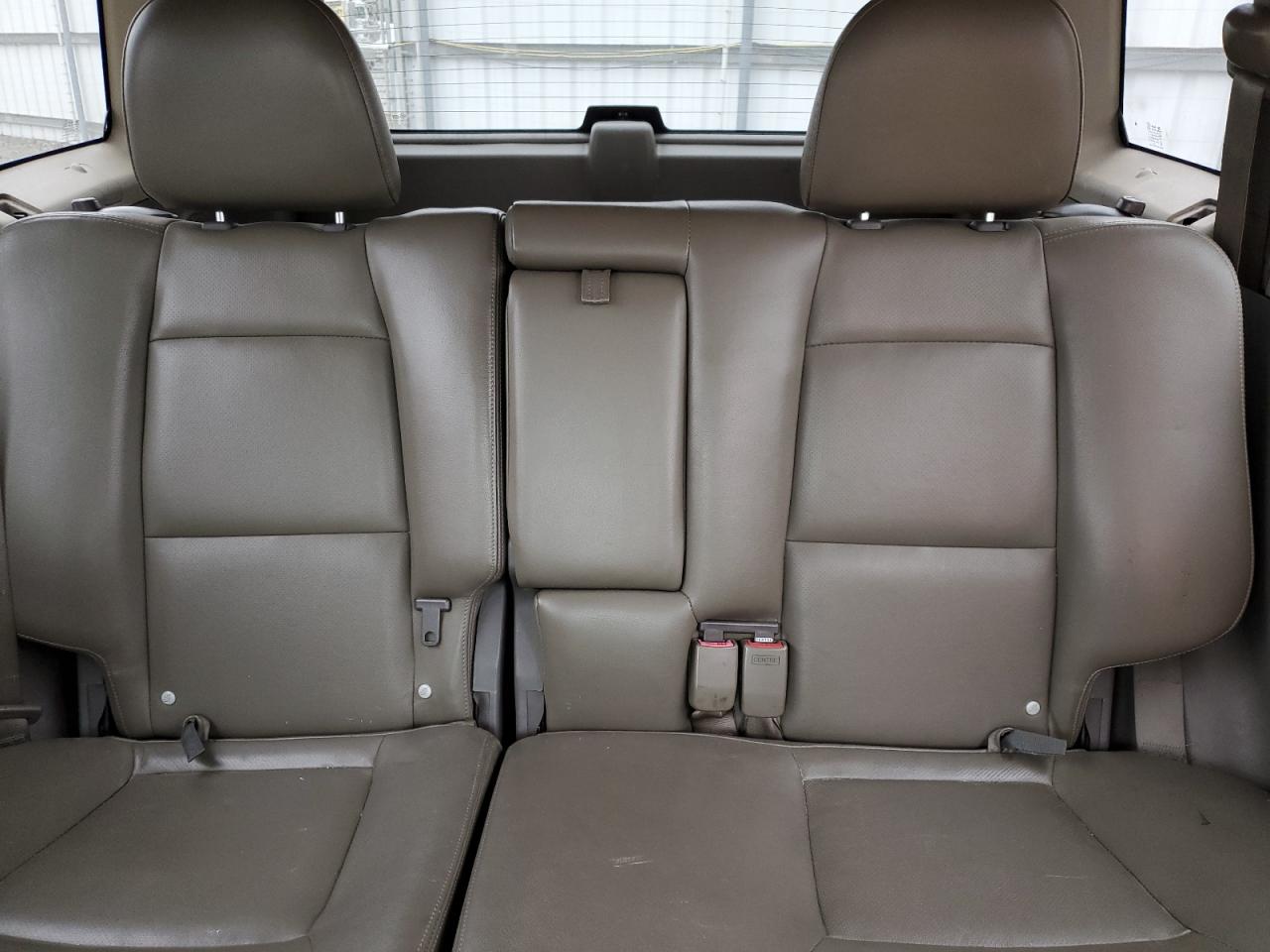 KM8SC13E24U752130 2004 Hyundai Santa Fe Gls