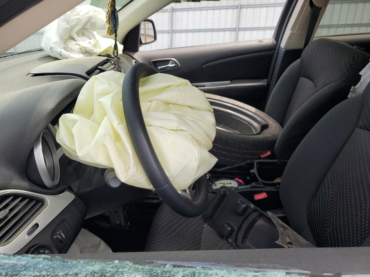 3C4PDCAB7JT527512 2018 Dodge Journey Se