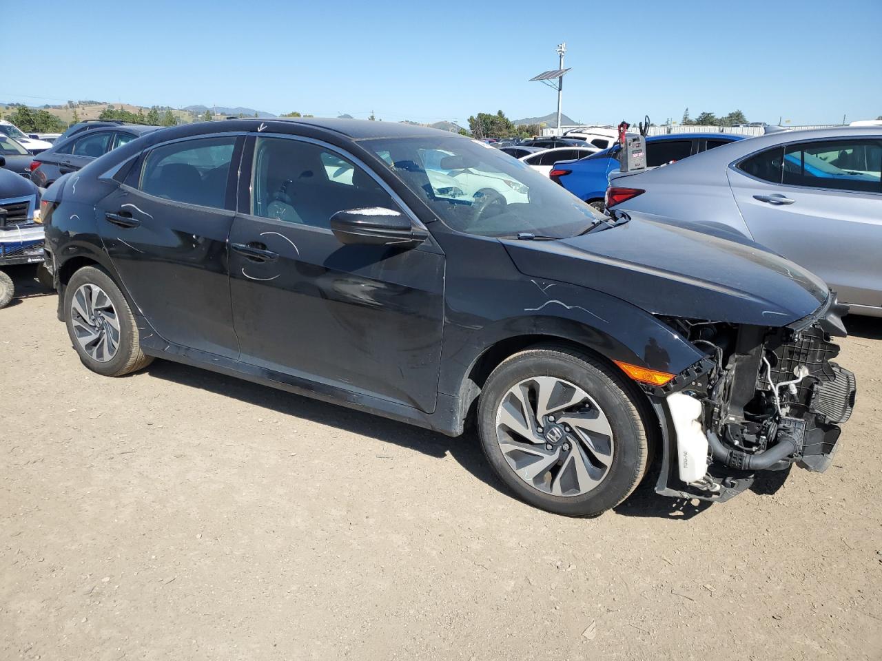 SHHFK7H24HU403932 2017 Honda Civic Lx