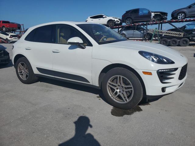 2017 Porsche Macan VIN: WP1AA2A52HLB09639 Lot: 55343404