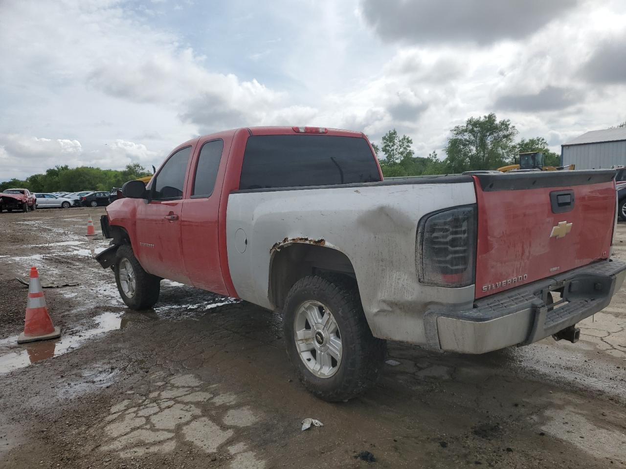 1GCRKSE74DZ175288 2013 Chevrolet Silverado K1500 Lt