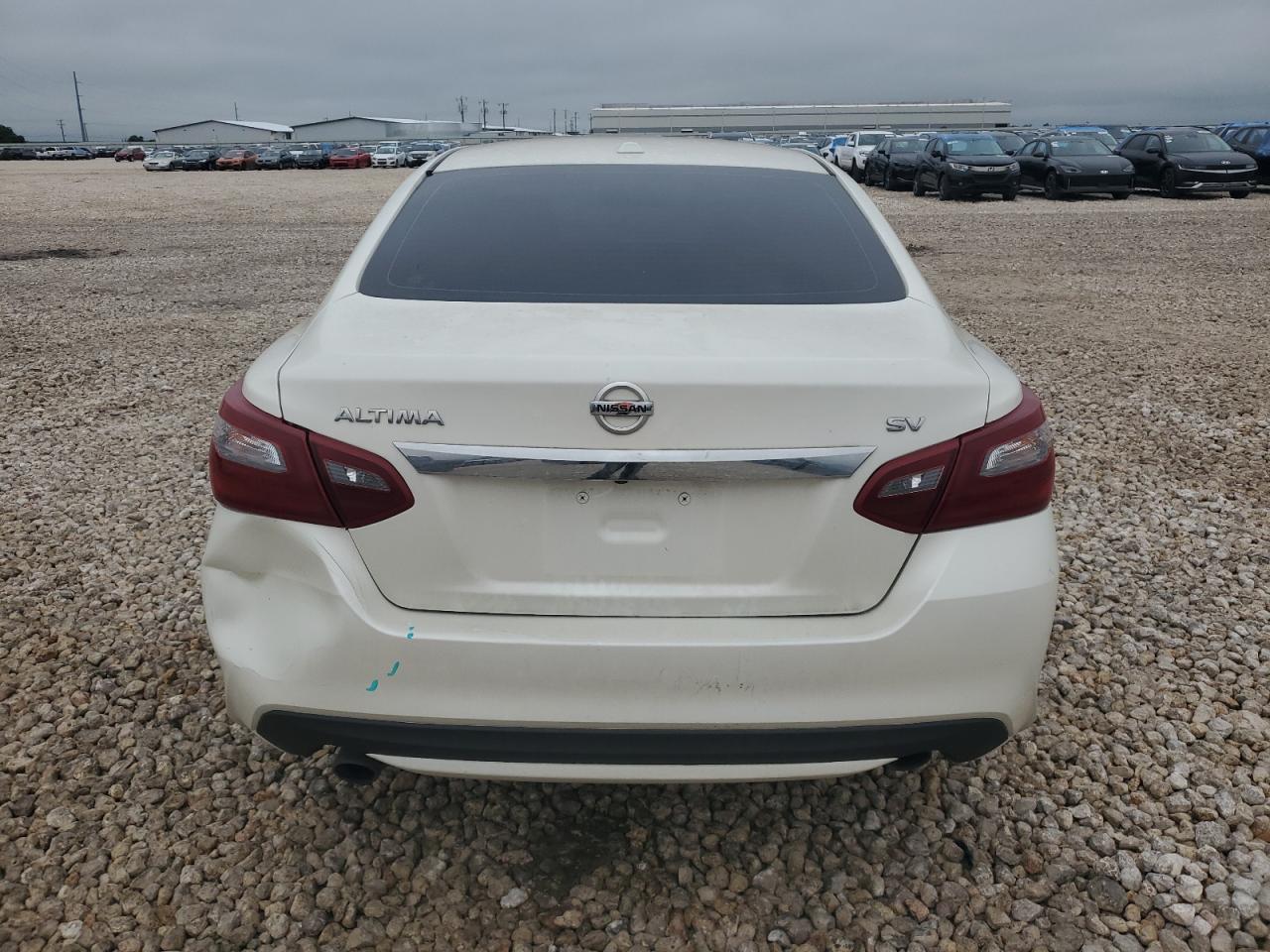 1N4AL3AP8JC115038 2018 Nissan Altima 2.5