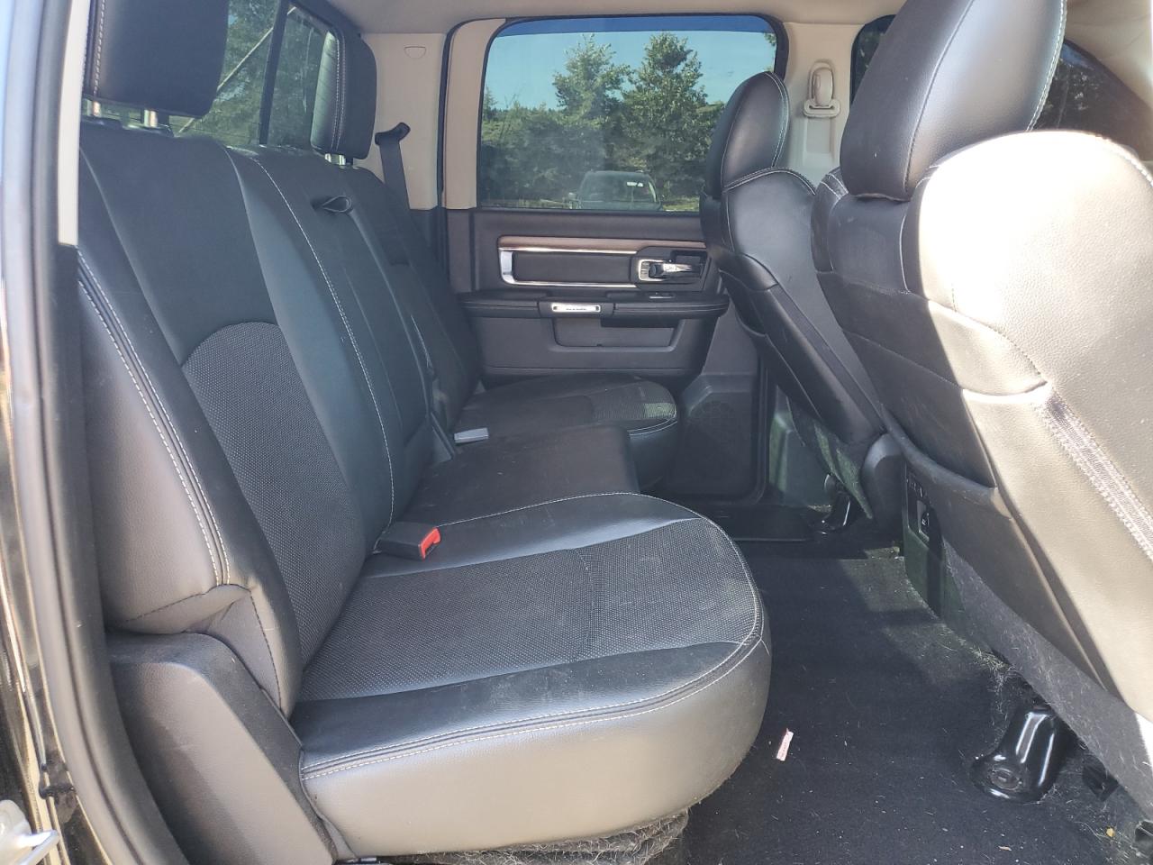 1C6RR7NM7ES329718 2014 Ram 1500 Laramie