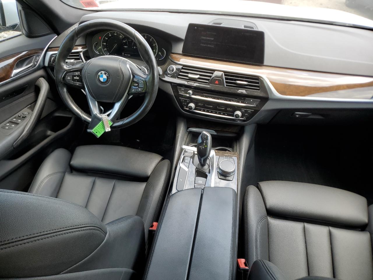 WBAJA7C33HG906806 2017 BMW 530 Xi