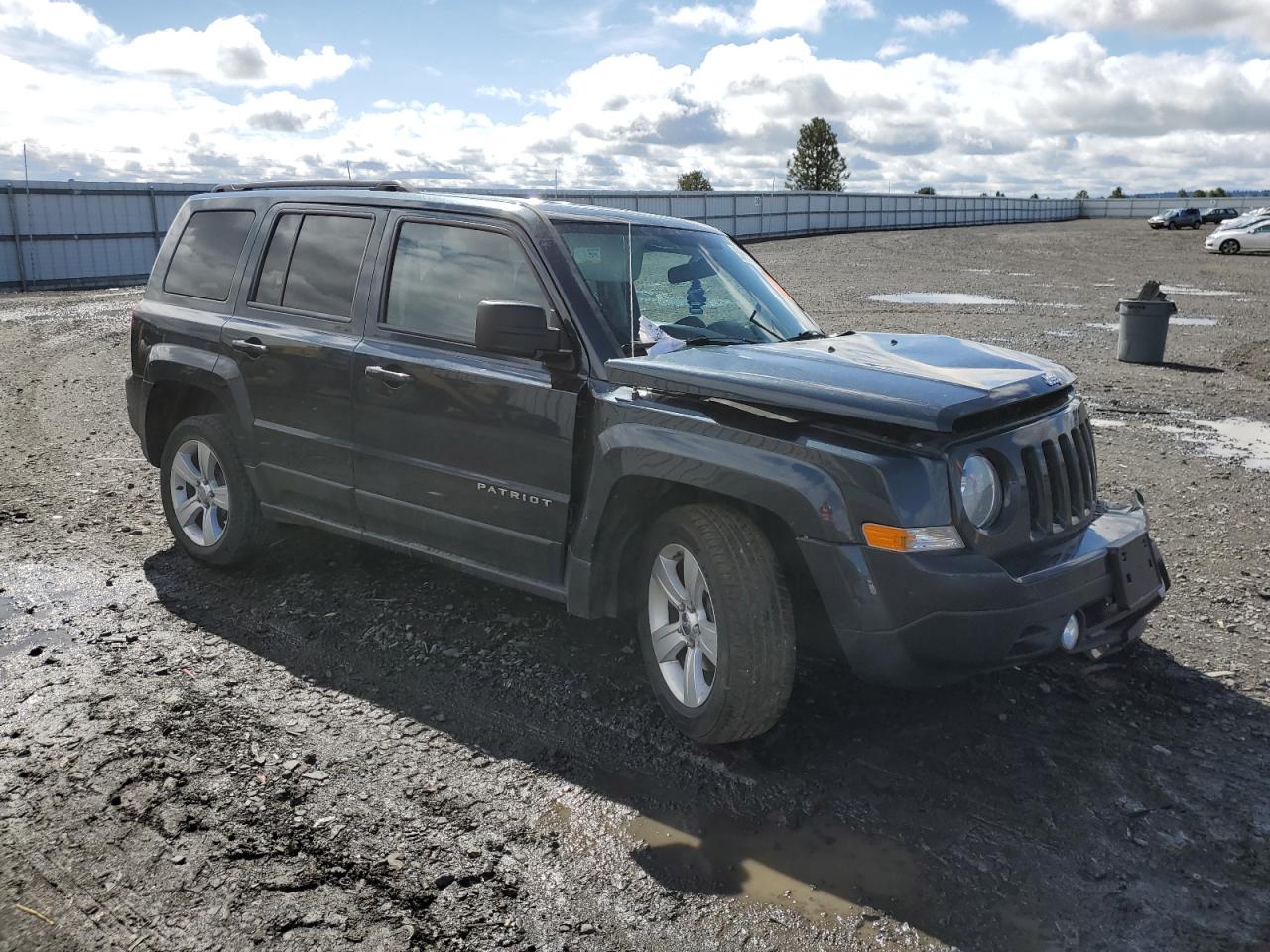 1C4NJPFB3ED672509 2014 Jeep Patriot Latitude