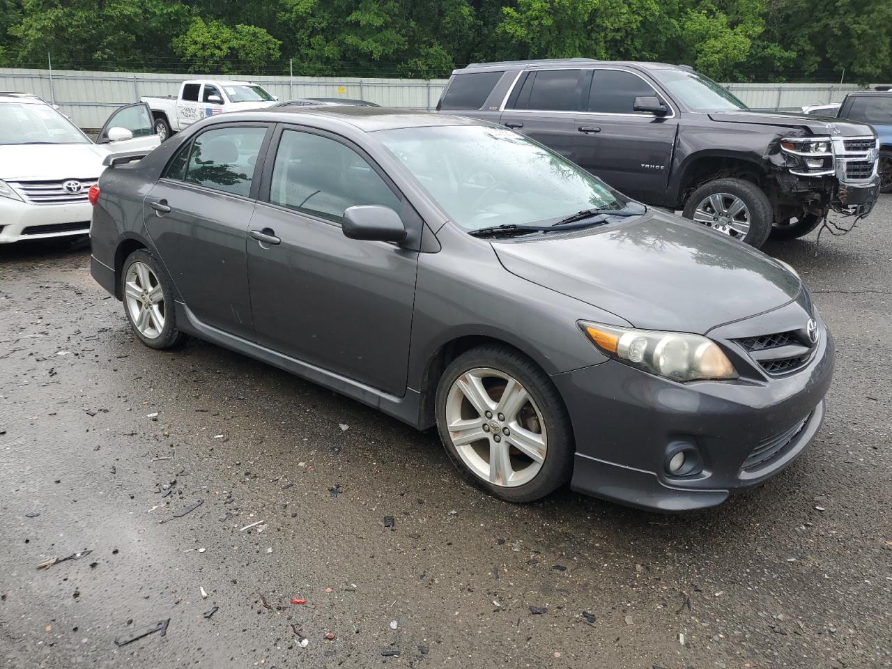 5YFBU4EE7DP110905 2013 Toyota Corolla Base