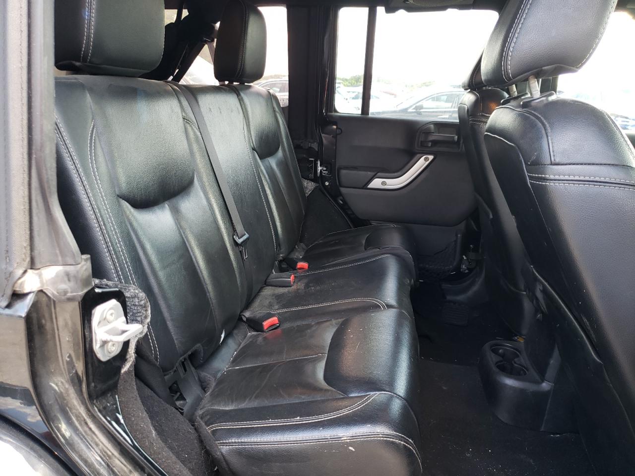 1C4BJWEGXDL673512 2013 Jeep Wrangler Unlimited Sahara