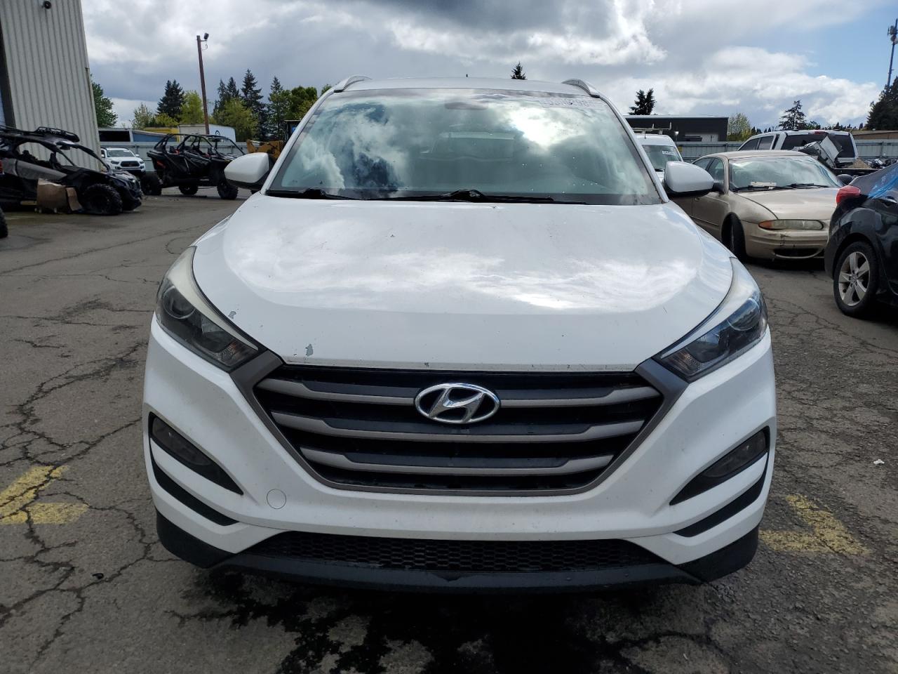 KM8J33A4XGU060767 2016 Hyundai Tucson Limited