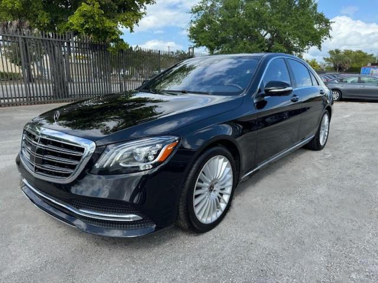 2018 Mercedes-Benz S 560 4Matic vin: WDDUG8GB0JA380641