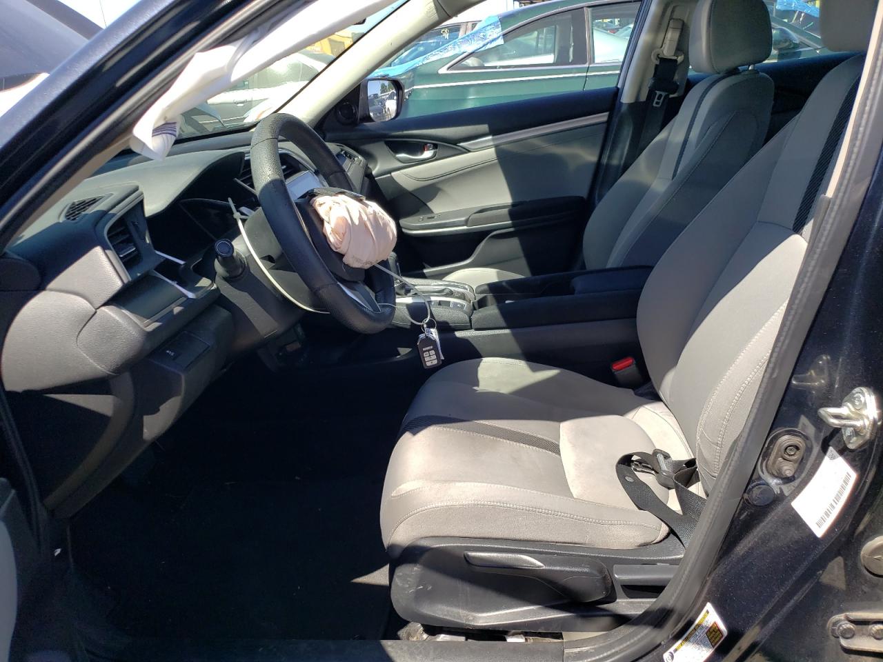 2HGFC2F77JH525458 2018 Honda Civic Ex