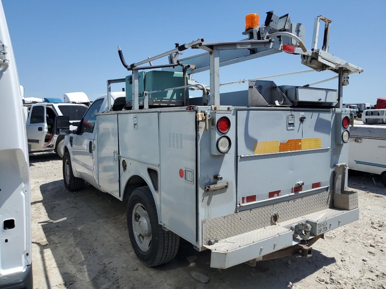 1FTWF30518EA27034 2008 Ford F350 Srw Super Duty