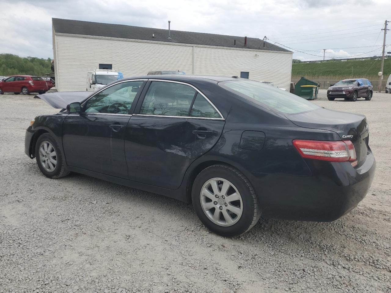 4T1BF3EK2BU158219 2011 Toyota Camry Base