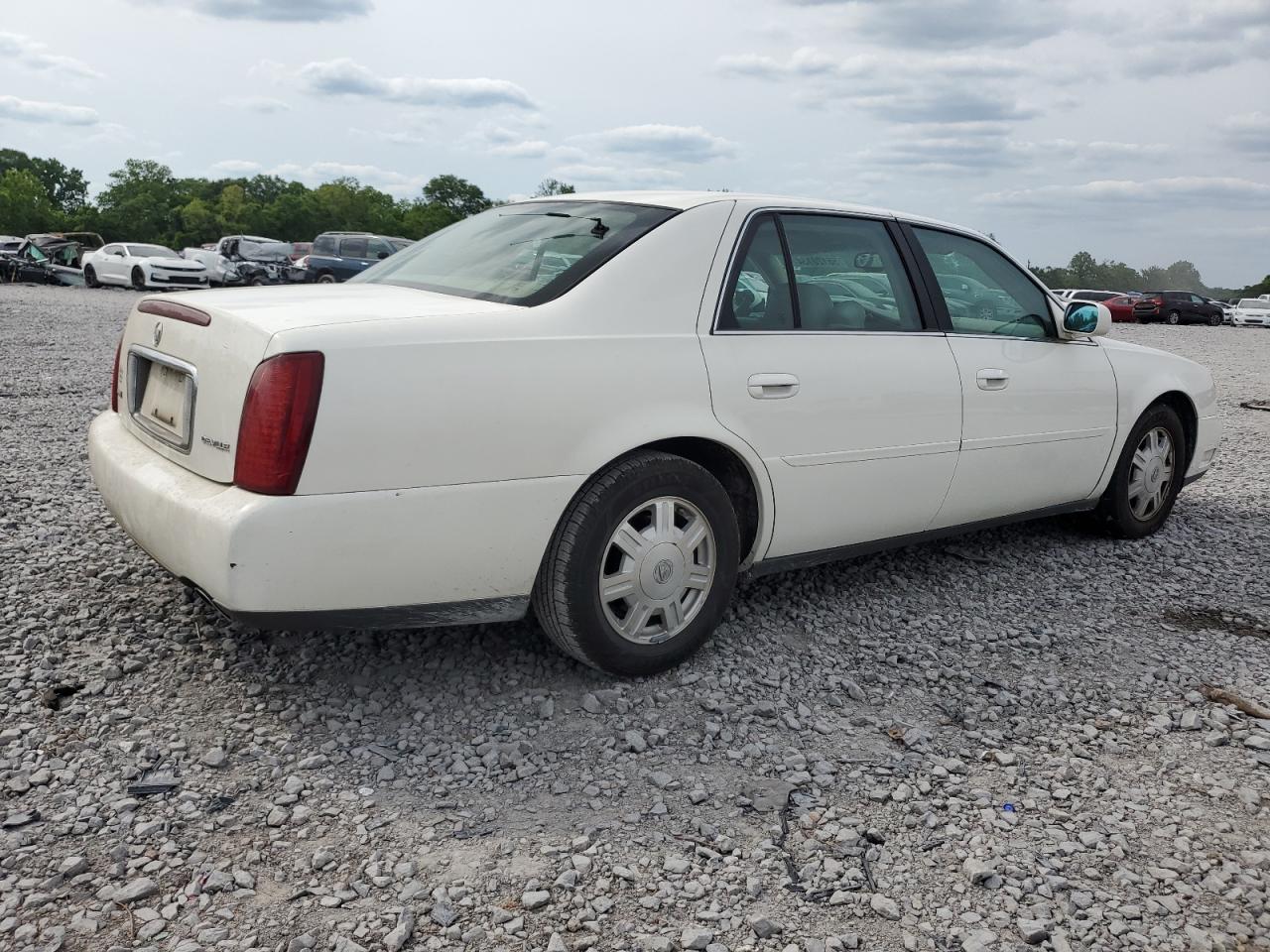 1G6KD54Y94U183118 2004 Cadillac Deville